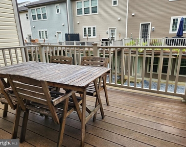 26 Eagle Lane - Photo Thumbnail 10