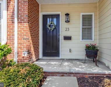 23 Central Avenue - Photo Thumbnail 2
