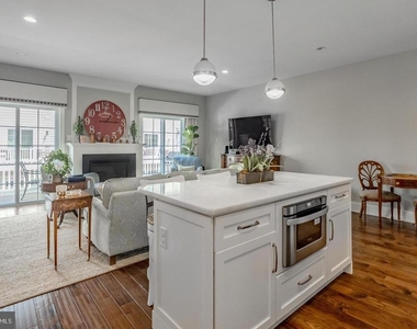 23 Central Avenue - Photo Thumbnail 8