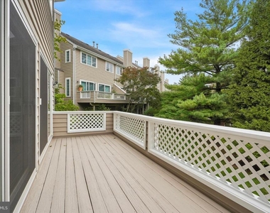47 Cabot Drive - Photo Thumbnail 5