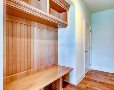 4 Tradesville Drive - Photo Thumbnail 5