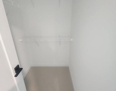 120 Brianna Court - Photo Thumbnail 16