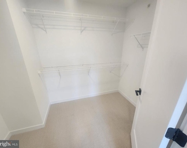 120 Brianna Court - Photo Thumbnail 15