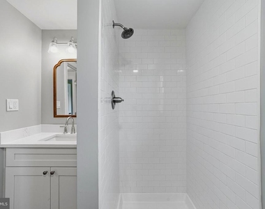 217 Nancy Lane - Photo Thumbnail 9