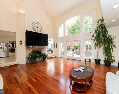 201 Munn Lane - Photo Thumbnail 5