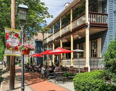 2 Allen Avenue - Photo Thumbnail 23