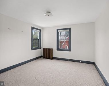 2 Allen Avenue - Photo Thumbnail 13