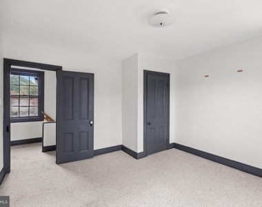 2 Allen Avenue - Photo Thumbnail 15