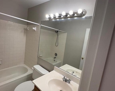 11255 Raging Brook Drive - Photo Thumbnail 10