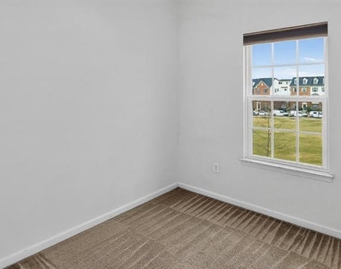 5363 S Center Drive - Photo Thumbnail 28