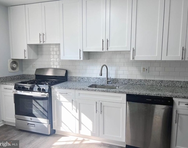 12914 Claxton Drive - Photo Thumbnail 1