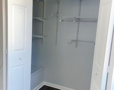 12914 Claxton Drive - Photo Thumbnail 13