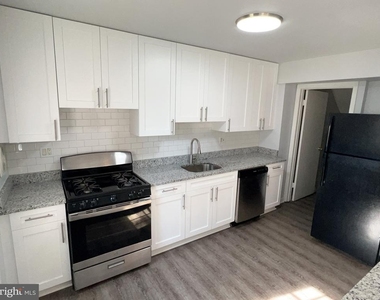 12914 Claxton Drive - Photo Thumbnail 5
