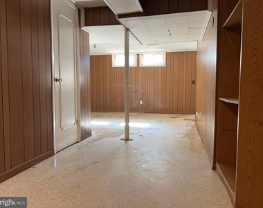 12914 Claxton Drive - Photo Thumbnail 14