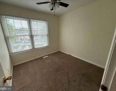 14937 London Lane - Photo Thumbnail 18