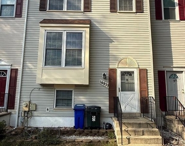 14937 London Lane - Photo Thumbnail 1
