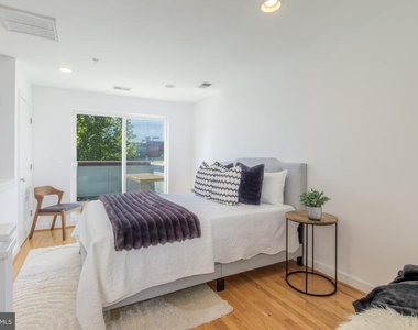 4548 Longfellow Street - Photo Thumbnail 14