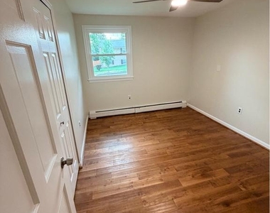 4108 Blacksnake Drive - Photo Thumbnail 7