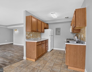5458 85th Avenue - Photo Thumbnail 5