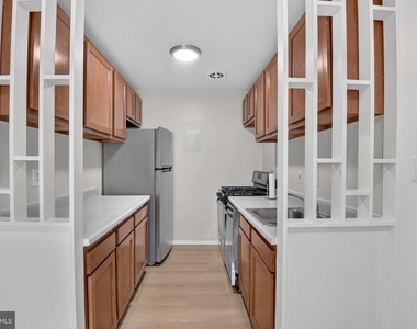 5408 85th Avenue - Photo Thumbnail 5