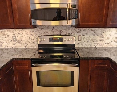155 Potomac Passage - Photo Thumbnail 13