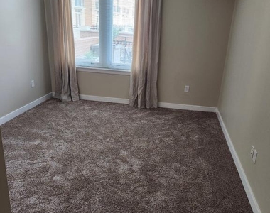 155 Potomac Passage - Photo Thumbnail 28