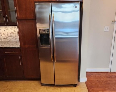 155 Potomac Passage - Photo Thumbnail 14