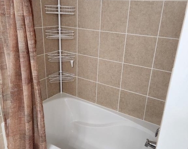 155 Potomac Passage - Photo Thumbnail 24