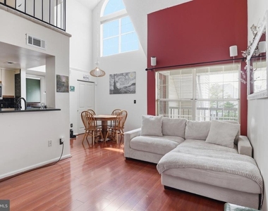 14124 Bowsprit Lane - Photo Thumbnail 6