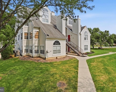 14124 Bowsprit Lane - Photo Thumbnail 4