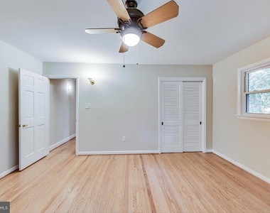 14904 Claude Lane - Photo Thumbnail 14