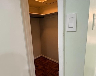 10600 Kenilworth Avenue - Photo Thumbnail 9