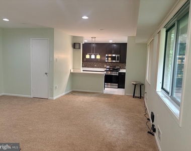 10600 Kenilworth Avenue - Photo Thumbnail 2