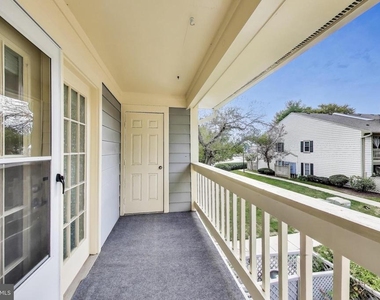 13041 Shadyside Lane - Photo Thumbnail 17