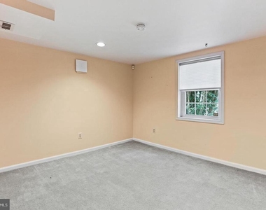 11713 Kingtree Street - Photo Thumbnail 13
