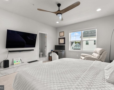 22917 Mater Way - Photo Thumbnail 17