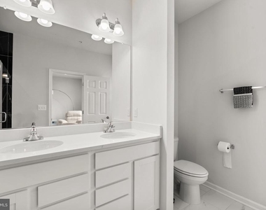 22917 Mater Way - Photo Thumbnail 20