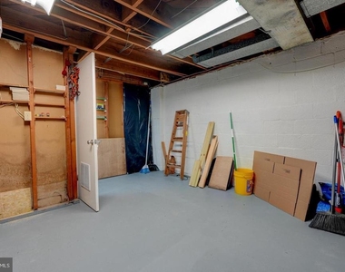 4 Rosanne Lane - Photo Thumbnail 35