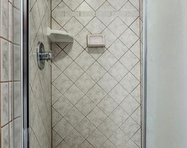 4 Rosanne Lane - Photo Thumbnail 27