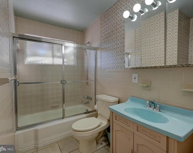 4 Rosanne Lane - Photo Thumbnail 20
