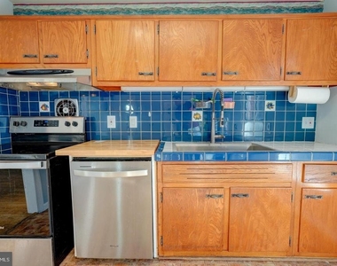 4 Rosanne Lane - Photo Thumbnail 9