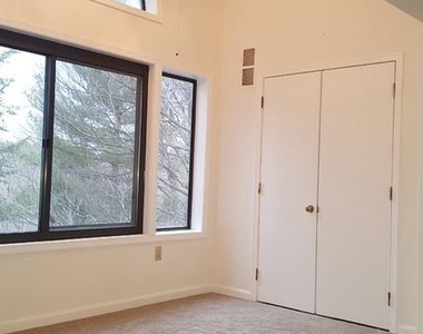 948 Windbrooke Drive - Photo Thumbnail 11