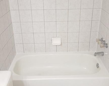 948 Windbrooke Drive - Photo Thumbnail 23