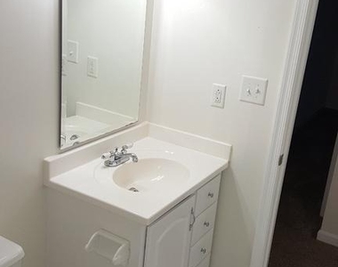 948 Windbrooke Drive - Photo Thumbnail 18