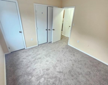 12303 Braxfield Court - Photo Thumbnail 22