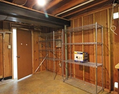 1507 Kersey Lane - Photo Thumbnail 47