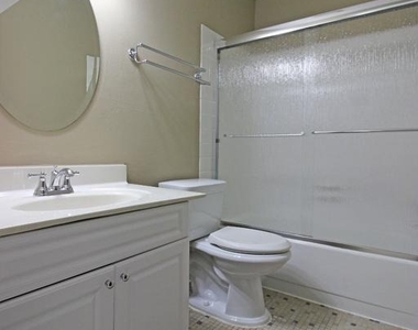 1507 Kersey Lane - Photo Thumbnail 36