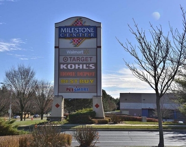 13247 Meander Cove Drive - Photo Thumbnail 24