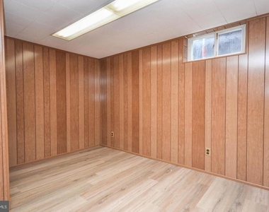 4426 Hallet Street - Photo Thumbnail 38