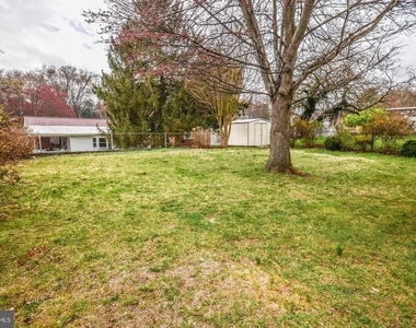 4426 Hallet Street - Photo Thumbnail 45